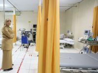 Aliyah turut didampingi oleh Kepala Dinas Kesehatan Makassar, dr. Nursaidah Sirajuddin, yang juga merangkap sebagai Pelaksana Tugas Direktur RSUD Daya.