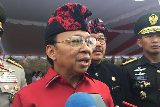 Pemerintah Pusat menyatakan dukungan penuh terhadap kebijakan Pemerintah Provinsi Bali yang melarang produksi dan distribusi air minum dalam kemasan berukuran kurang dari satu liter.