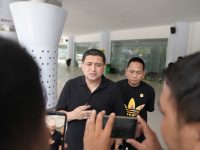 Wali Kota Makassar Munafri Arifuddin membuka Kejuaraan Taekwondo yang diselenggarakan Dinas Pemuda dan Olahraga (Dispora) Kota Makassar, di JK Arena Gor Universitas Hasanuddin, Kamis (1/5/2025).