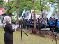 Wakil Wali Kota Makassar, Aliyah Mustika Ilham, bertindak sebagai inspektur upacara dalam peringatan Hari Kebangkitan Nasional (Harkitnas) ke-117 yang digelar di halaman Kantor Wali Kota Makassar, Selasa (20/5/2025).