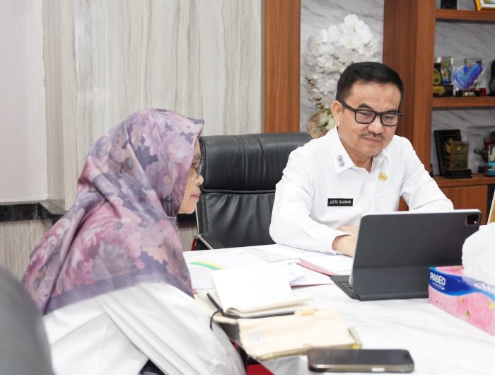 Pemerintah Provinsi (Pemprov) Sulawesi Selatan (Sulsel) menyatakan kesiapan penuh mendukung pelaksanaan program nasional Makan Bergizi Gratis (MBG). Salah satunya dengan mengajukan 92 titik lahan untuk pembangunan Satuan Pelayanan Pemenuhan Gizi (SPPG), melebihi permintaan pemerintah pusat sebanyak 84 titik.