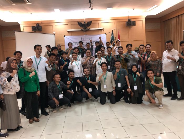 Advance Training atau Latihan Kader (LK III) tingkat nasional yang diadakan oleh HMI Badan Koordinasi Sulawesi Selatan berlokasi di Sultan Alauddin Hotel and Convention, Kota Makassar, Kamis (22/5/20125) turut dihadiri oleh Ketua Bawaslu RI, Rahmat Badja sebagai narasumber.