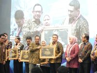 Pemerintah Kota Makassar kembali menorehkan prestasi membanggakan dengan meraih penghargaan dalam ajang SPM (Standar Pelayanan Minimal) Awards Tahun 2025.
