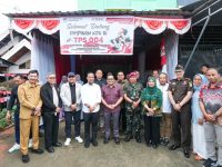 Gubernur Sulawesi Selatan, Andi Sudirman Sulaiman meninjau langsung pelaksanaan Pemungutan Suara Ulang (PSU) Pilkada Kota Palopo yang berlangsung pada Sabtu (24/5/2025).