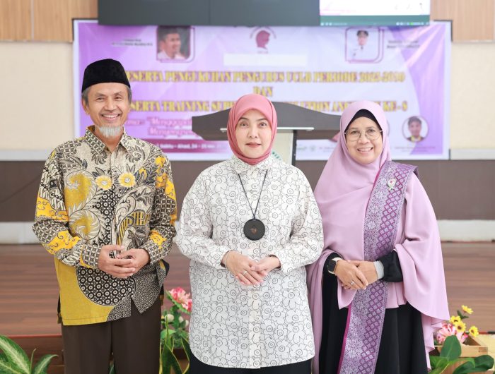 Wakil Wali Kota Makassar, Aliyah Mustika Ilham, secara resmi membuka kegiatan Super Life Revolution Training (SLRT) Angkatan ke-8 yang diselenggarakan oleh UMMI Community Lansia Bahagia (UCLB).