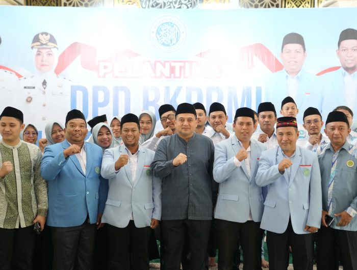 Wali Kota Makassar, Munafri Arifuddin menegaskan bahwa pelantikan pengurus DPD Badan Komunikasi Pemuda Remaja Masjid Indonesia (BKPRMI) Kota Makassar, periode 2025–2030 adalah momentum penting, khususnya dalam memperkuat peran masjid sebagai pusat pembinaan generasi muda.