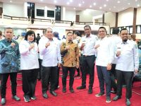 Wali Kota Parepare, Tasming Hamid menghadiri kegiatan High Level Meeting Tim Pengendalian Inflasi Daerah (TPID) dan Tim Percepatan dan Perluasan Digitalisasi Daerah (TP2D) Provinsi Sulawesi Selatan yang digelar di Kota Makassar, Rabu, 28 Mei 2025.