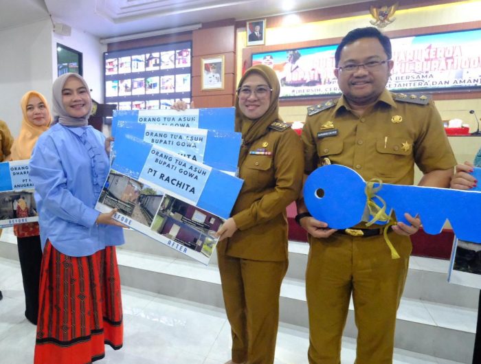 Bupati Gowa Husniah Talenrang saat pemaparan capaian 100 hari kerja di Baruga Karaeng Galesong, Senin 26 Mei 2025. (Foto Dok.Humas)