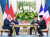 Menteri Pertanian RI Andi Amran Sulaiman saat bersama Presiden RI Prabowo Subianto dan Menteri Ekonomi, Keuangan, serta Kedaulatan Industri dan Digital Prancis, Eric Lombard usai teken Declaration of Intent (DoI) di bidang pertanian dengan Pemerintah Prancis sebagai fondasi awal kerja sama.