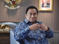 Mantan Menteri Perdagangan (Mendag) periode 2014–2015, Rachmat Gobel, mengungkapkan bahwa selama masa jabatannya terdapat penugasan kepada Badan Usaha Milik Negara (BUMN) maupun pihak swasta untuk melakukan importasi gula. Pernyataan itu disampaikannya saat bersaksi dalam sidang kasus dugaan korupsi impor gula di Pengadilan Tindak Pidana Korupsi (Tipikor) Jakarta, Kamis (15/5/2025).