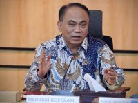Pernyataan Menteri Koperasi dan UKM, Budi Arie Setiadi, yang menyeret nama PDI Perjuangan dalam pusaran dugaan keterlibatan praktik judi online, menuai kritik keras dari pengamat politik Ferdinand Hutahaean.