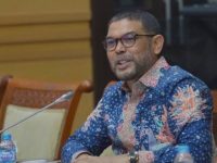 Anggota Komisi III DPR RI, Nasir Djamil, mempersilakan masyarakat mengajukan uji materi ke Mahkamah Konstitusi (MK) terkait Undang-Undang Nomor 1 Tahun 2025 tentang Badan Usaha Milik Negara (BUMN).
