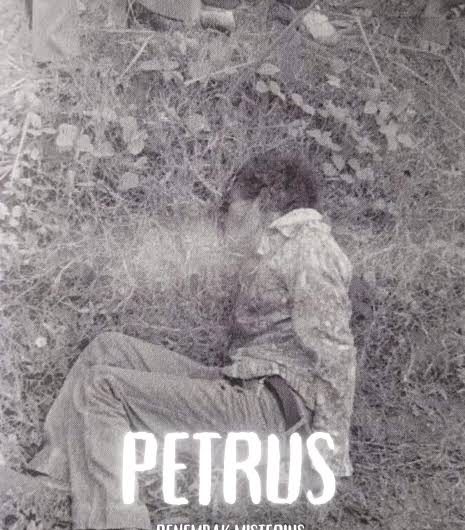 Puluhan tahun berlalu sejak peristiwa Penembakan Misterius atau Petrus mengguncang Indonesia pada era Orde Baru. Namun, hingga kini, banyak keluarga korban masih menantikan kejelasan, pengakuan, dan keadilan. Peristiwa yang berlangsung antara tahun 1983 hingga 1985 ini tak hanya menorehkan catatan kelam dalam sejarah penegakan hukum, tetapi juga meninggalkan trauma mendalam bagi masyarakat.