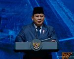 Presiden Republik Indonesia, Prabowo Subianto, kembali memberikan peringatan tegas kepada seluruh anggota kabinetnya agar menjalankan tugas dengan penuh dedikasi dan loyalitas terhadap rakyat. Ia menekankan bahwa pemerintahan yang dipimpinnya membutuhkan menteri-menteri yang mampu bekerja cepat dan tuntas demi kemajuan bangsa.