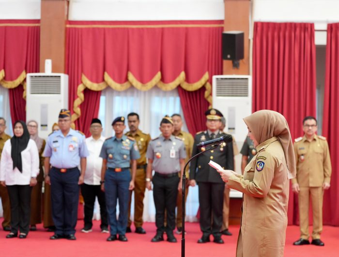 Wakil Gubernur Sulawesi Selatan, Fatmawati Rusdi, memimpin Upacara Peringatan Hari Lahir Pancasila Tahun 2025 di Baruga Asta Cita, Rumah Jabatan Gubernur Sulsel, Jalan Jenderal Sudirman, Makassar, Senin, 2 Juni 2025.