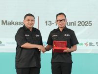 Gelaran Indonesia Youth Summit (IYS) 2025 resmi dibuka di Lapangan Karebosi, Kota Makassar, Jumat (13/6/2025). Acara nasional tahunan ini mengangkat tema "Gen Merah Putih, Pemuda Penggerak Perubahan Menuju Indonesia Emas 2045", dan dihadiri oleh ratusan pemuda dari seluruh Indonesia.