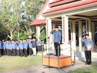 Wali Kota Parepare, Tasming Hamid, bertindak sebagai pembina upacara dalam peringatan Hari Kesadaran Nasional (HKN) yang digelar di Lapangan Bina Lipu, Selasa, 17 Juni 2025.