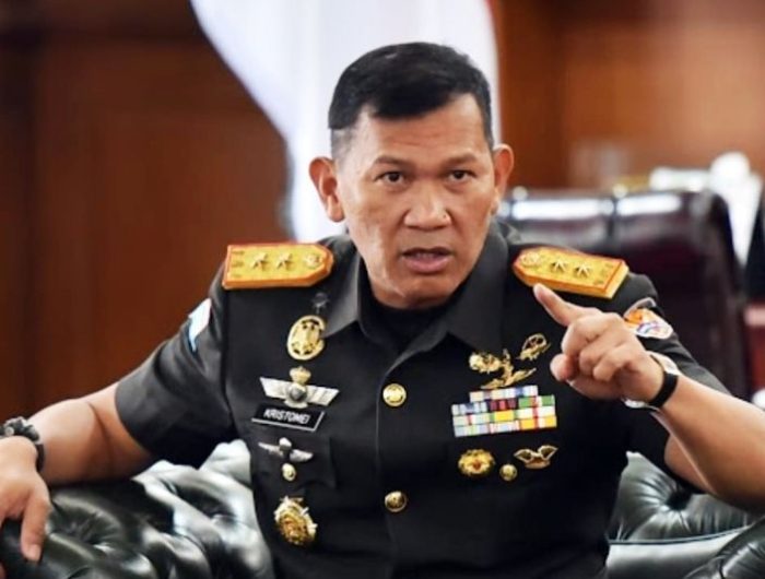 Seorang anggota Kodim 1715/Yahukimo, Serka Seger Mulyana, gugur setelah diserang oleh kelompok bersenjata Organisasi Papua Merdeka (OPM) pimpinan Elkius Kobak, pada Senin pagi saat menjalankan tugas kemanusiaan.
