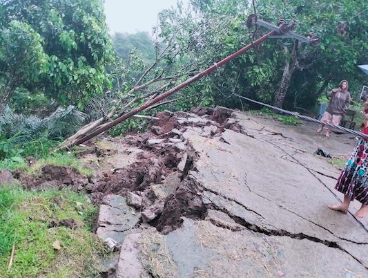 Bencana tanah bergerak kembali melanda wilayah Dusun Bena’, Lembang Rano, Kecamatan Rano, Kabupaten Tana Toraja.