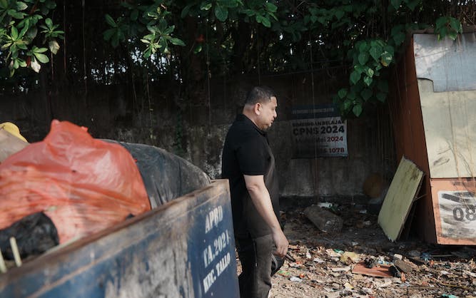 Wali Kota Makassar Appi melakukan sidak di Jalan Gatot Subroto, Kecamatan Tallo, Senin sore, 9 Juni 2025.