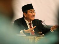 Hasil survei Litbang Kompas pada 7–13 April 2025 menunjukkan bahwa 73,6 persen masyarakat merasa puas terhadap langkah pemerintahan Prabowo Subianto–Gibran Rakabuming Raka dalam memberantas korupsi. Selain itu, 78,3 persen responden percaya pemerintah mampu menuntaskan kasus-kasus korupsi yang tengah ditangani.