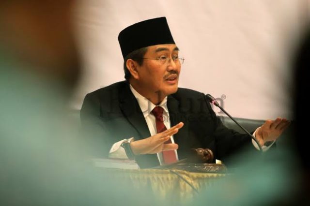 Hasil survei Litbang Kompas pada 7–13 April 2025 menunjukkan bahwa 73,6 persen masyarakat merasa puas terhadap langkah pemerintahan Prabowo Subianto–Gibran Rakabuming Raka dalam memberantas korupsi. Selain itu, 78,3 persen responden percaya pemerintah mampu menuntaskan kasus-kasus korupsi yang tengah ditangani.