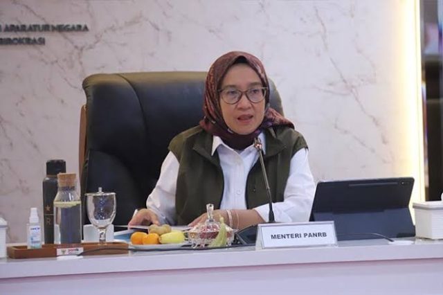 Aparatur Sipil Negara (ASN) kini memiliki keleluasaan untuk bekerja dari lokasi manapun menyusul diterbitkannya Peraturan Menteri Pendayagunaan Aparatur Negara dan Reformasi Birokrasi (Menpan-RB) Nomor 4 Tahun 2025.