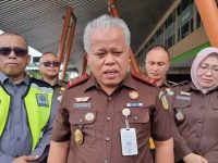 Kejaksaan Agung Republik Indonesia menandatangani nota kesepahaman (MoU) dengan empat operator telekomunikasi besar, yakni XL Axiata, Telkomsel, dan Indosat. Kerja sama ini bertujuan memperkuat fungsi Kejagung dalam penegakan hukum, khususnya dalam proses penyidikan dan penyelidikan.