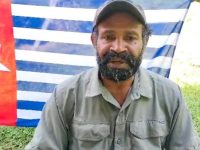 Tentara Pembebasan Nasional Papua Barat–Operasi Papua Merdeka (TPNPB-OPM) mengkritik Menteri Investasi/Kepala BKPM, Bahlil Lahadalia, terkait pernyataannya yang kerap menyebut diri sebagai orang asli Papua.