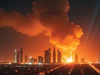 Krisis di Timur Tengah memasuki babak baru yang mengkhawatirkan setelah Iran meluncurkan serangan rudal ke pangkalan militer Amerika Serikat di Al Udeid, Qatar, pada Senin malam (22/6/2025) waktu setempat. Serangan ini menjadi balasan langsung atas serangan udara AS terhadap tiga fasilitas nuklir Iran pada akhir pekan lalu.