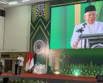 Wakil Presiden ke-13 Republik Indonesia, Ma’ruf Amin, memuji pernyataan Presiden Prabowo Subianto yang dinilainya mencerminkan kerendahan hati seorang pemimpin. Ma’ruf bahkan menyamakan sikap Prabowo dengan teladan yang ditunjukkan oleh sahabat Nabi Muhammad SAW, Abu Bakar ash-Shiddiq.