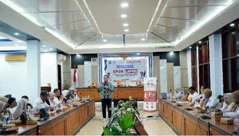 Dinas Komunikasi, Informatika, Statistik, dan Persandian (Diskominfo SP) Kabupaten Pangkep menggelar sosialisasi Sistem Pengelolaan Pengaduan Pelayanan Publik Nasional (SP4N-LAPOR!).