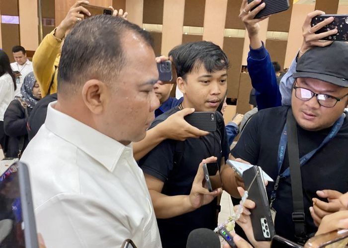 Direktorat Tindak Pidana Tertentu (Dittipidter) Bareskrim Polri berhasil membongkar jaringan tambang ilegal di Kalimantan Timur (Kaltim) yang diduga beroperasi di kawasan Ibu Kota Nusantara (IKN), tepatnya di wilayah Bukit Soeharto, Samboja. Para pelaku memanfaatkan kontainer untuk menyamarkan hasil tambang yang dikirim ke Surabaya menggunakan dokumen legal.