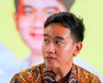 Direktur Eksekutif Indonesia Political Review (IPR) Iwan Setiawan menilai pembatalan rencana Wakil Presiden Gibran Rakabuming Raka untuk berkantor di Papua menyisakan dua tafsir yang saling bertolak belakang, baik dari sisi administratif maupun politis.