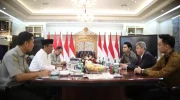 Pemerintah Indonesia melalui Kementerian Pertanian resmi memberikan hibah kemanusiaan sebesar 10.000 ton beras kepada Palestina. Bantuan ini diberikan atas arahan langsung Presiden RI Prabowo Subianto, sebagai bentuk solidaritas kemanusiaan dan dukungan terhadap perjuangan rakyat Palestina.
