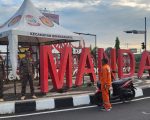 Pemerintah Kota Makassar melalui Dinas Sosial (Dinsos) terus meningkatkan langkah-langkah penanganan keberadaan anak jalanan (anjal), gelandangan, pengemis (gepeng), dan manusia silver yang kian marak di sejumlah ruas jalan.