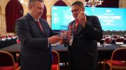 Wali Kota Makassar, Munafri Arifuddin, tampil di panggung prestisius World Cities Summit Mayors Forum (WCSMF) 2025 yang digelar di Vienna, Austria.