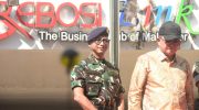 Wakil Komandan (Wadan) Lantamal VI Makassar Kolonel Laut (P) Nopriadi, M. Tr. Hanla. Mewakili Komandan Lantamal VI (Danlantamal VI) Makassar Brigadir Jenderal (Brigjen) TNI Mar Dr. Wahyudi, S.E., M.Tr.Hanla.,M.M., M.Han. Menghadiri Upacara Penutupan Pendidikan Dasar Militer, Pelatihan Manajerial, dan Penetapan Komponen Cadangan (Komcad) Sarjana Penggerak Pembangunan Indonesia (SPPI) BATCH-3 Tahun 2025. Bertempat di Lapangan Karebosi, Makassar. Sabtu (12/07/2025).