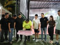 Wali Kota Makassar, Munafri Arifuddin, secara resmi meresmikan Lapangan Padel Top Spin Arena Makassar sekaligus membuka Kasih Keras Private Padel Tournament, yang berlangsung di Kecamatan Tamalate, Minggu (13/7/2025).
