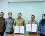 Pemerintah Kota Parepare resmi menjalin kerja sama strategis dengan PT Kilau Alam Hijau, perusahaan yang bernaung di bawah Bosowa Group, dalam upaya memperkuat sistem pengelolaan sampah di daerah.