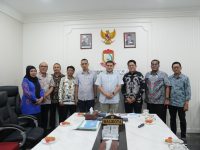 Wali Kota Makassar, Munafri Arifuddin, menerima jajaran manajemen PT Gowa Makassar Tourism Development (GMTD) dalam pertemuan strategis yang berlangsung di Ruang Kerja Wali Kota Makassar, Jumat (18/7/2025).