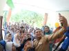 Pemerintah Kota Makassar resmi memulai penyaluran seragam sekolah gratis bagi siswa baru tingkat Sekolah Dasar (SD) dan Sekolah Menengah Pertama (SMP), Senin (21/7/2025).