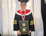 Sekretaris Daerah Provinsi Sulawesi Selatan, Dr. Jufri Rahman, M.Si., berhasil meraih predikat lulusan terbaik Program Doktor Ilmu Pemerintahan pada Sekolah Pascasarjana Institut Pemerintahan Dalam Negeri (IPDN).