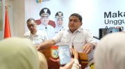 Dalam momentum peringatan Hari Anak Nasional 2025, Pemerintah Kota Makassar menunjukkan komitmennya terhadap peningkatan akses pendidikan dengan menambah jumlah armada bus sekolah gratis bagi pelajar di kota ini.