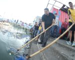 Pemerintah Kota Makassar terus menggencarkan revolusi kebersihan lingkungan melalui program "Jumat Bersih". Kali ini, kegiatan dipusatkan di Kelurahan Tamarunang, Kecamatan Mariso, yang dihadiri langsung oleh Wali Kota Makassar, Munafri Arifuddin.