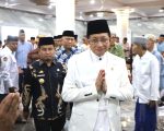 Wali Kota Parepare, Tasming Hamid, menyambut kedatangan Menteri Agama Republik Indonesia, Prof. Dr. H. Nazaruddin Umar, di Kota Parepare, Jumat (25/7/2025).