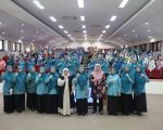 Ketua Tim Penggerak PKK Kota Makassar, Melinda Aksa, mendorong peningkatan kesadaran pasangan usia subur (PUS) dalam menjaga kesehatan reproduksi, menjalani pola hidup sehat, dan merencanakan keluarga secara bijak.