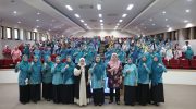 Ketua Tim Penggerak PKK Kota Makassar, Melinda Aksa, mendorong peningkatan kesadaran pasangan usia subur (PUS) dalam menjaga kesehatan reproduksi, menjalani pola hidup sehat, dan merencanakan keluarga secara bijak.