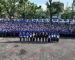 Di antara ribuan pegawai Pemerintah Provinsi Sulawesi Selatan yang mengikuti Pelantikan Pegawai Pemerintah dengan Perjanjian Kerja (PPPK) Tahap I Tahun 2024 di pelataran Kantor Gubernur Sulsel, Kamis, 31 Juli 2025, sosok Lalu Syafii menarik perhatian.
