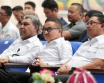 Sekretaris Daerah Provinsi Sulawesi Selatan, Dr. Jufri Rahman, M.Si, menyampaikan apresiasi dan ucapan selamat atas keberhasilan promosi doktor Dr. Ismu Iskandar, S.T., M.M., dalam bidang Ilmu Administrasi Publik di Pascasarjana Universitas Negeri Makassar (UNM), Rabu, 30 Juli 2025.
